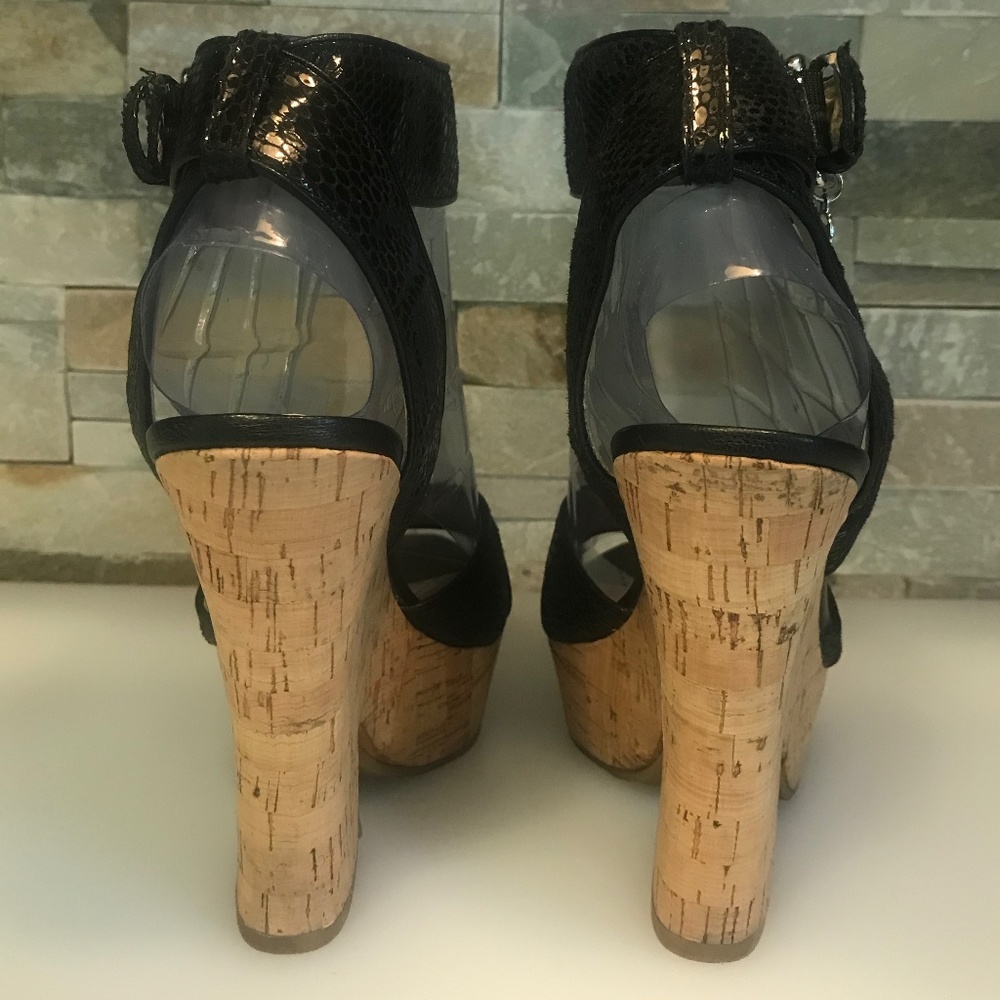 Michael Kors Sandals - Picture 4 of 7